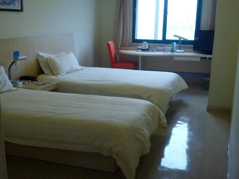 Jinjiang Inn Qingyuan Qingxin Avenue Mountain View Εξωτερικό φωτογραφία