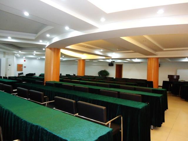 Jinjiang Inn Qingyuan Qingxin Avenue Mountain View Εξωτερικό φωτογραφία